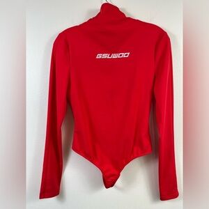 NWT GSUWOO Red Long Sleeved Rashguard Swimsuit, Sz. LG